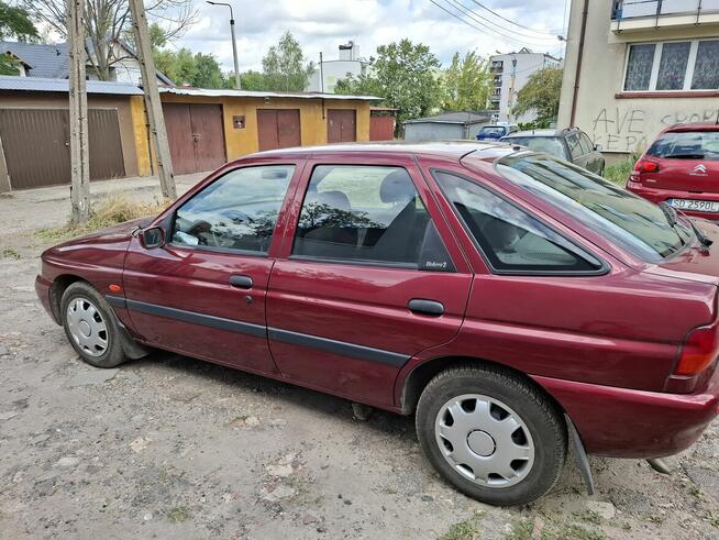 FORD Escort, wersja Bolero2, rok 1998, moc 70 kM. Klasyk
