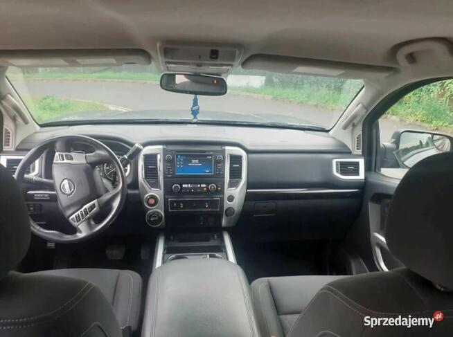 Nissan Titan 400KM 4x4