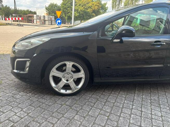 Peugeot 308 SW 2.0 HDi 150 KM • 2011 • Wersja poliftowa • Panorama • Navi • 17"