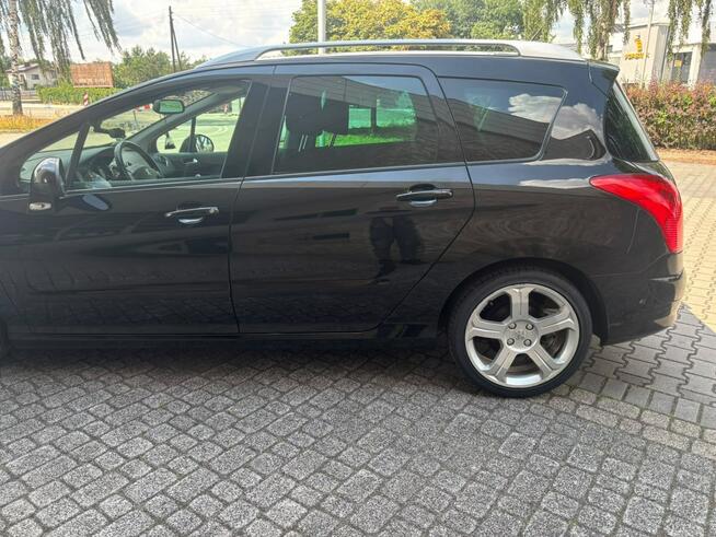 Peugeot 308 SW 2.0 HDi 150 KM • 2011 • Wersja poliftowa • Panorama • Navi • 17"