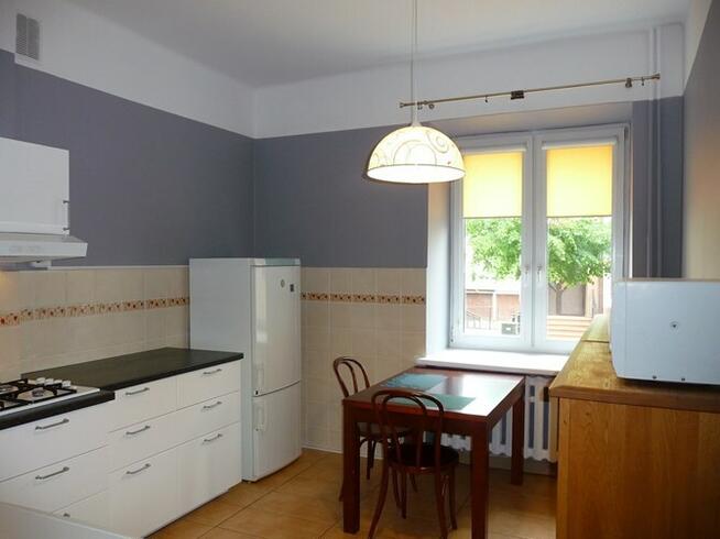 Duży pokój 24m² z WiFi, Grottgera 9, Śródmieście