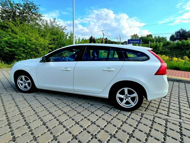 Volvo V60 POLAR+DYNAMIC GEARTRONIC , Full ,Skóra,Kamera ,Blis,Szyber dach,VAT23%