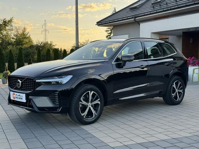 Volvo XC 60 B4 Mild Hybrid Benzyna Core