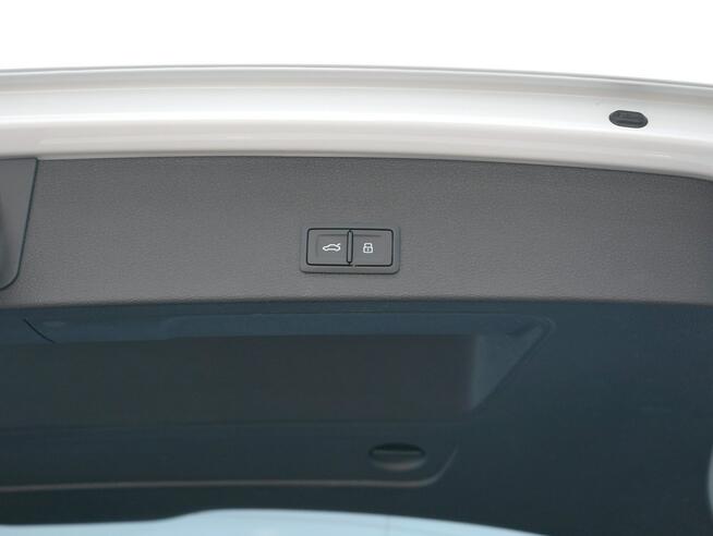 Audi Q2 35 TDI 150KM Kamera MartwePole Navi TempomatACC SmartphoneInterface