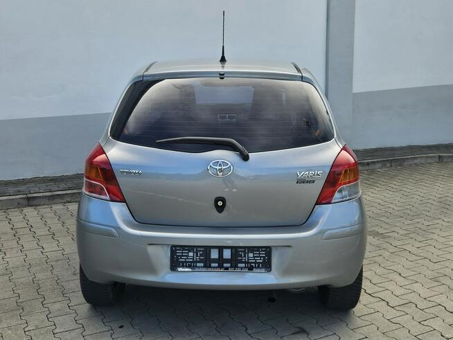 Toyota Yaris Bezwypadkowa Org szyby Zapraszam