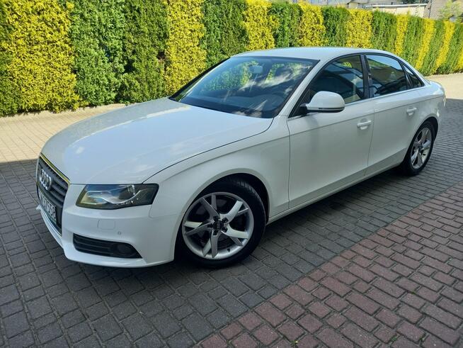 Audi A4 2.0Tdi 140KM Sedan BiXenon Ledy Skóry Navi KeylesGo Full Opcja Zadbany