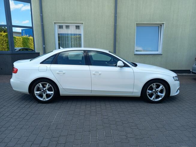 Audi A4 2.0Tdi 140KM Sedan BiXenon Ledy Skóry Navi KeylesGo Full Opcja Zadbany