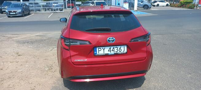 Toyota Corolla REZERWACJA !!! Kamera cofania Aktywny tempomat 1.8 hybryda AF18