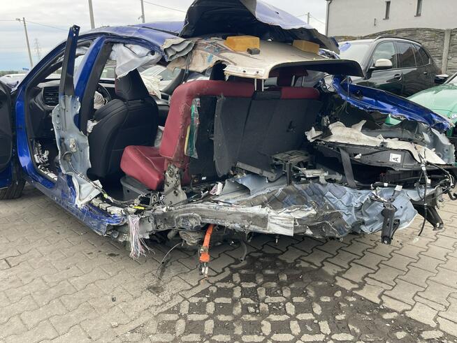 Salon PL RX500H AWD Hybrid Skóra Pamięć Wentylacja Kamery360