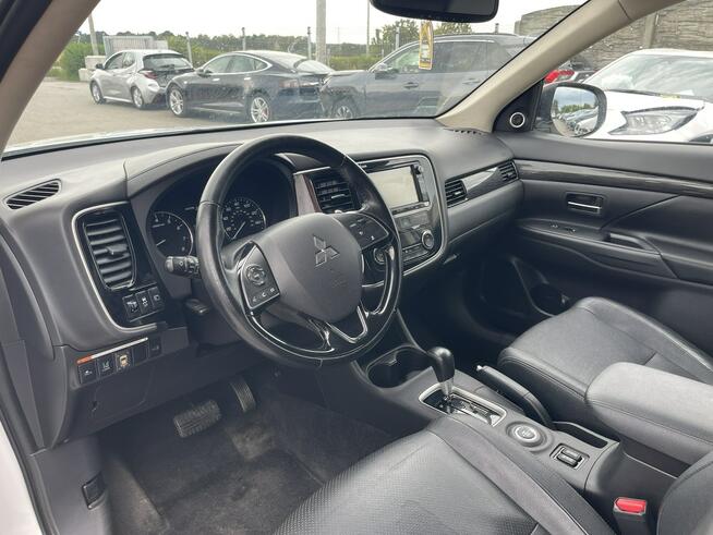 Mitsubishi Outlander GT V6 AWD HAK Automat Skóra Kamera Podgrz. 7osob.