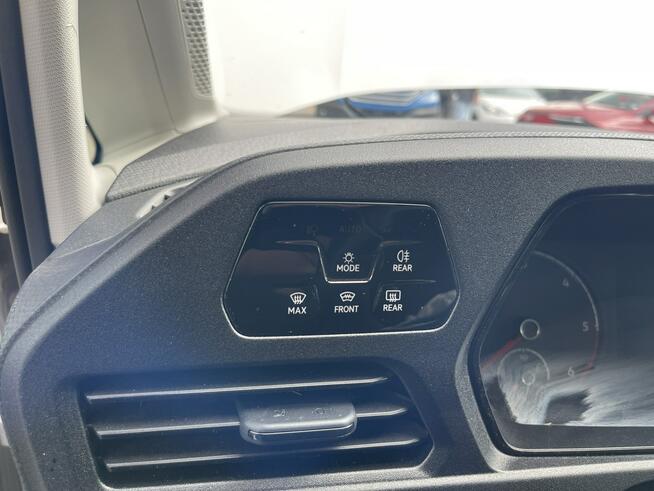 Volkswagen Caddy Klimatronik Podgrzewanie Parktronik