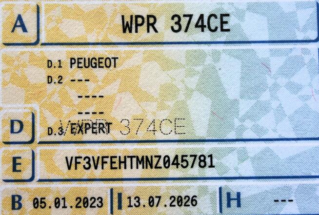 Peugeot Expert LONG FV23% 3-osob 144KM Kamera Navi Zabudowa Bagażnik