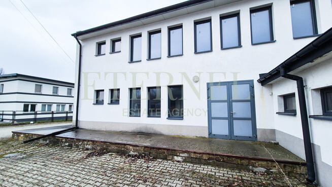 Kompleks biurowo-magazynowy na sprzedaż 1000m2