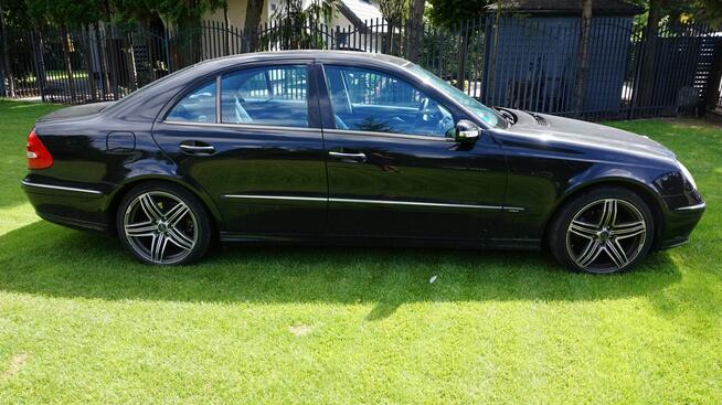Mercedes E 200 zarejestrowany, ubezpieczony. Gwarancja. Polecam !!!