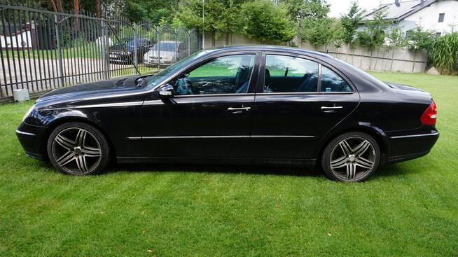 Mercedes E 200 zarejestrowany, ubezpieczony. Gwarancja. Polecam !!!