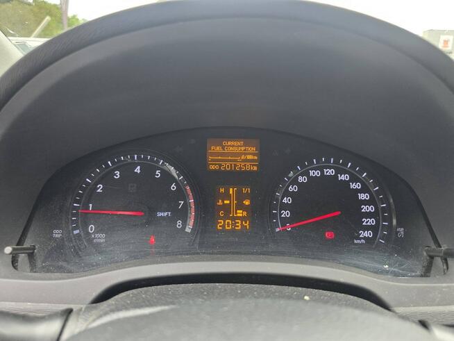 Toyota Avensis 2.0 Benzyna 152 KM, Kamera, Klimatyzacja, Bluetooth, Alufelgi, Navi