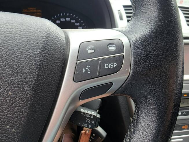 Toyota Avensis 2.0 Benzyna 152 KM, Kamera, Klimatyzacja, Bluetooth, Alufelgi, Navi