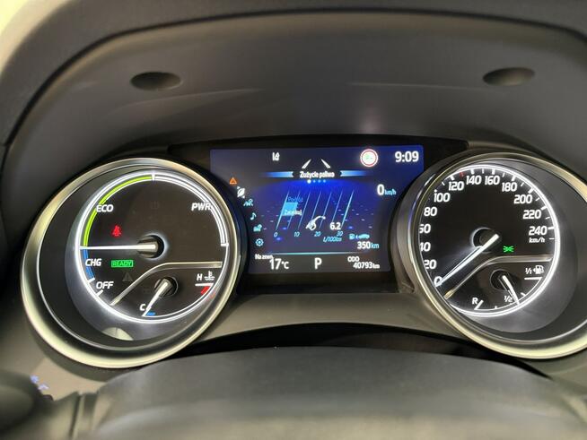 Toyota Camry 2.5 Hybrid Comfort CVT Sedan