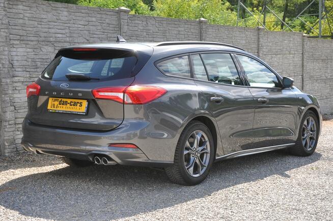 Ford Focus 1.5TDCi 120KM ST-Line Mały przebieg LED Navi Asystenci Super stan