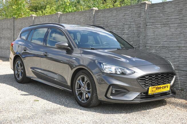 Ford Focus 1.5TDCi 120KM ST-Line Mały przebieg LED Navi Asystenci Super stan