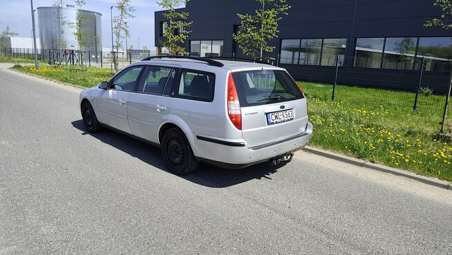 Ford Mondeo 1.8 LPG do 32r 2002r Klima Czujniki Parkowania Hak 206tys