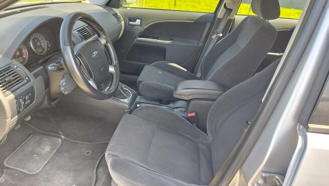 Ford Mondeo 1.8 LPG do 32r 2002r Klima Czujniki Parkowania Hak 206tys