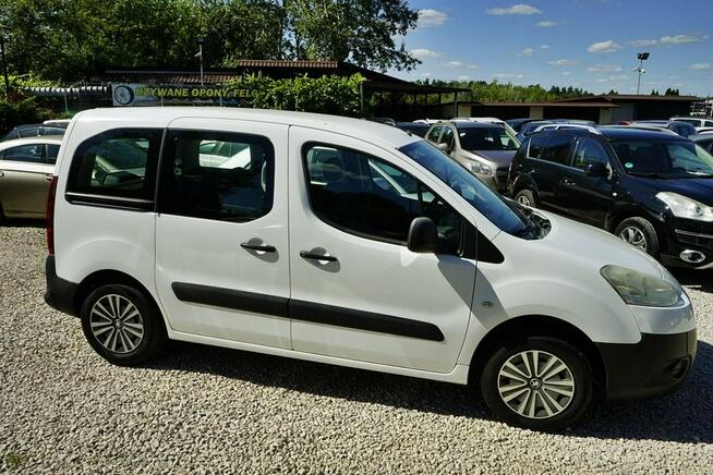 Peugeot Partner 1,6HDI 5 osób, el. szyby, 2013r.