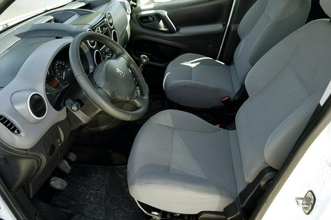 Peugeot Partner 1,6HDI 5 osób, el. szyby, 2013r.