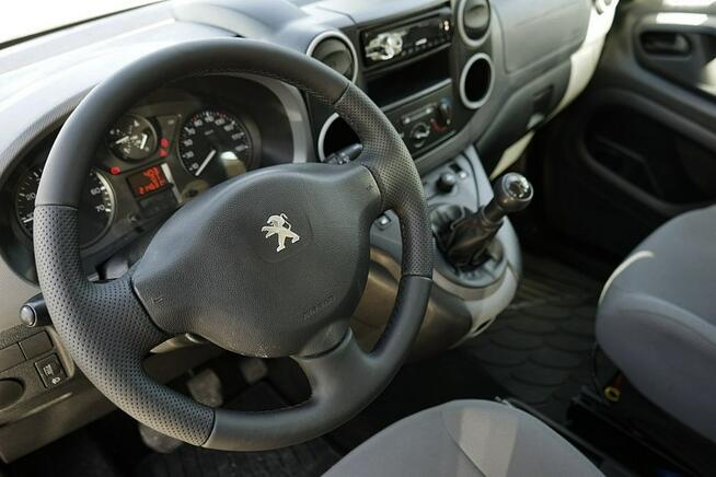 Peugeot Partner 1,6HDI 5 osób, el. szyby, 2013r.