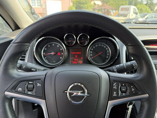 Opel Astra 1,4 benzyna ładna opłacona .