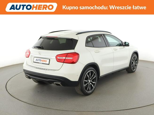 Mercedes GLA 180 pdc grzane fotele bixenon+led tempomat navi auto klima