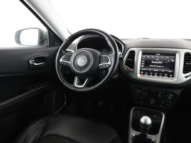 Jeep Compass pdc navi kamera manual el fotele skora