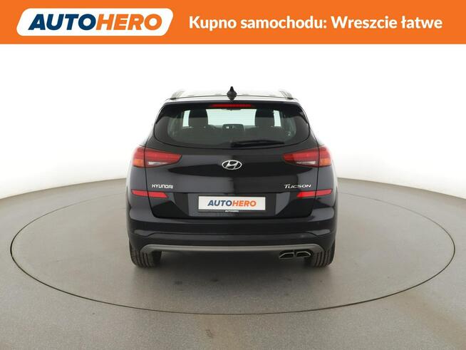Hyundai Tucson automat navi PDC grzane fotele klima-auto. tempomat