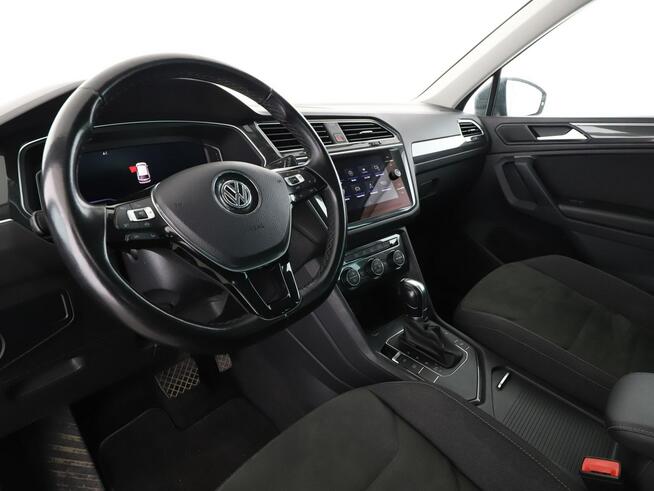 Volkswagen Tiguan Highline automat virtual navi climatronic hak PDC