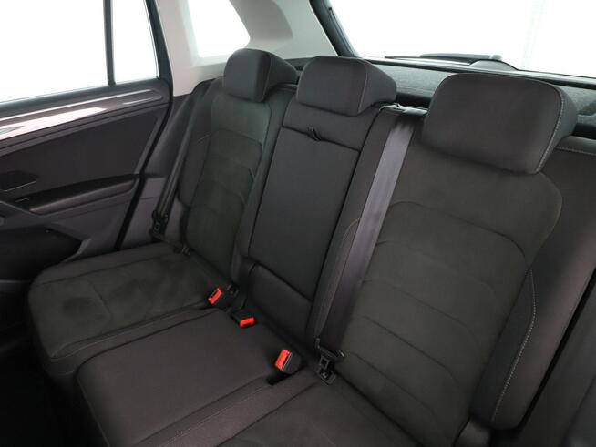 Volkswagen Tiguan Highline automat virtual navi climatronic hak PDC
