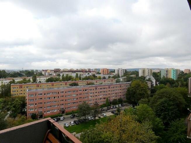 Opolska 15, jasny pokój z Internetem