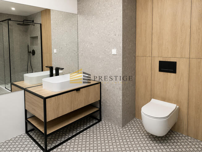 Apartament w Pięknej Kamienicy
