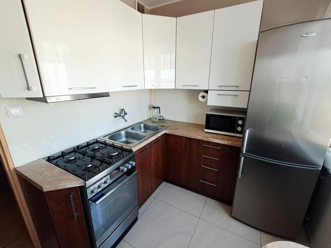 3 pokojeo pow. 48m2, balkon, III p., os. Asnyka