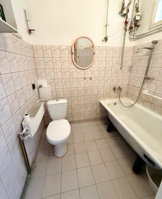 Mieszkanie w centrum Jasła – 50 m² | 2 pokoje | 3 piętro