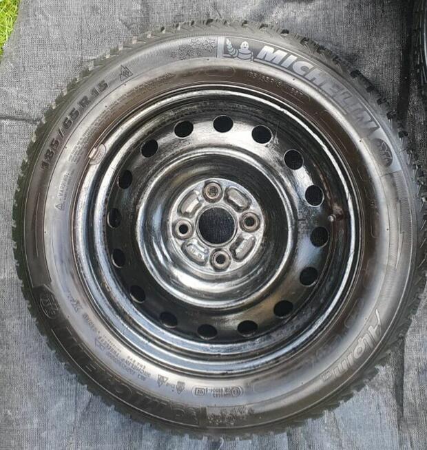 Felgi z oponami 185/65/15 toyota E12
