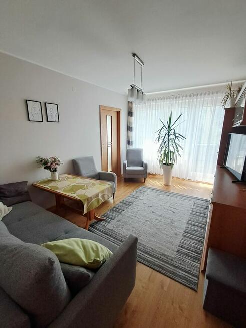 3 pokojeo pow. 48m2, balkon, III p., os. Asnyka