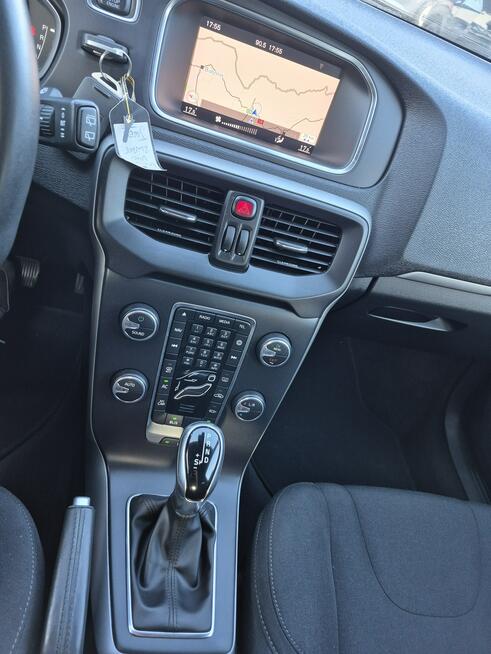 Volvo V40 1.5 benzyna lift automat navi LED 118tys