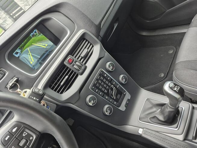 Volvo V40 2.0d 120km kamera navi chromy