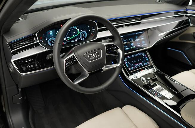 Audi A8 50 TDI Quattro Long HDMatrix B&O Advance ACC Oś skrętna Lodówka
