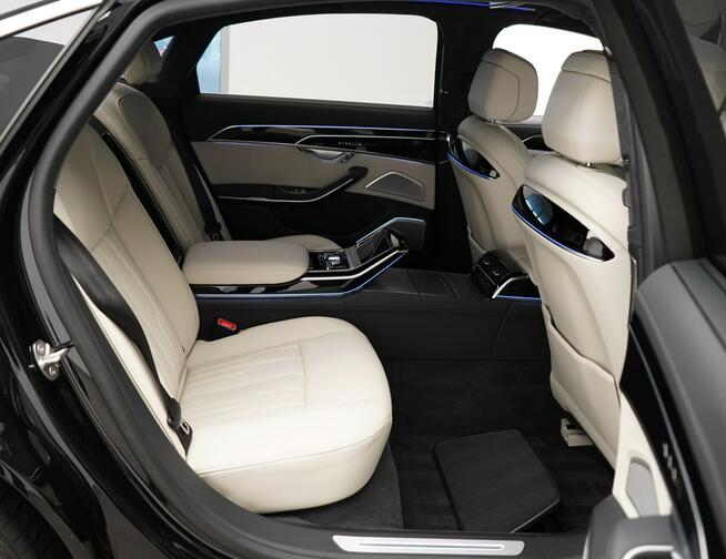 Audi A8 50 TDI Quattro Long HDMatrix B&O Advance ACC Oś skrętna Lodówka