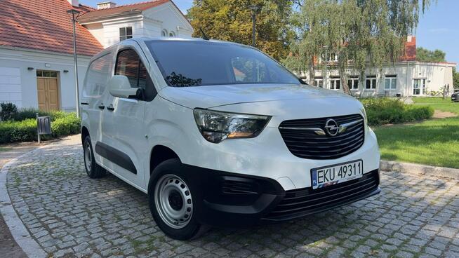 Opel Combo 1,5diesel Nowy Rozrząd+Oleje.Serwis.CarPlay.Tempomat.Hak.Parktr. Tylny