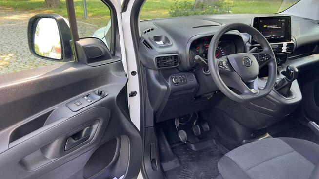 Opel Combo 1,5diesel Nowy Rozrząd+Oleje.Serwis.CarPlay.Tempomat.Hak.Parktr. Tylny