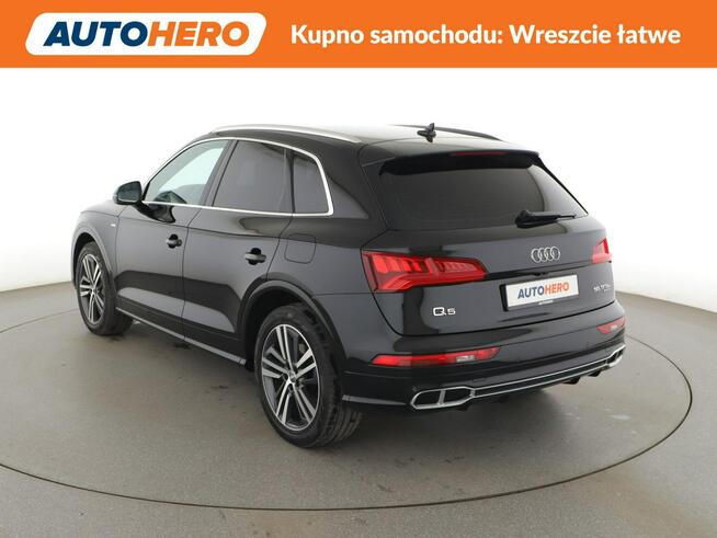 Audi Q5 FV23% PHEV 4x4 full LED S-Line skóra/alcantara panorama kamery