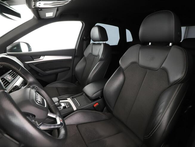 Audi Q5 FV23% PHEV 4x4 full LED S-Line skóra/alcantara panorama kamery
