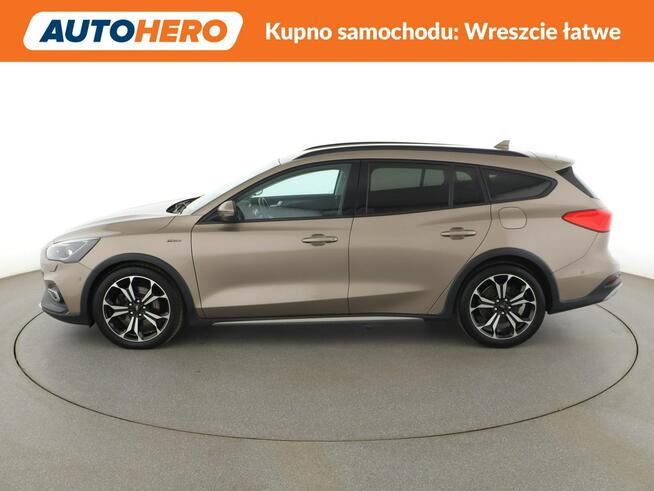 Ford Focus automat full LED navi klima auto grzane fotele kamera i czujniki parko